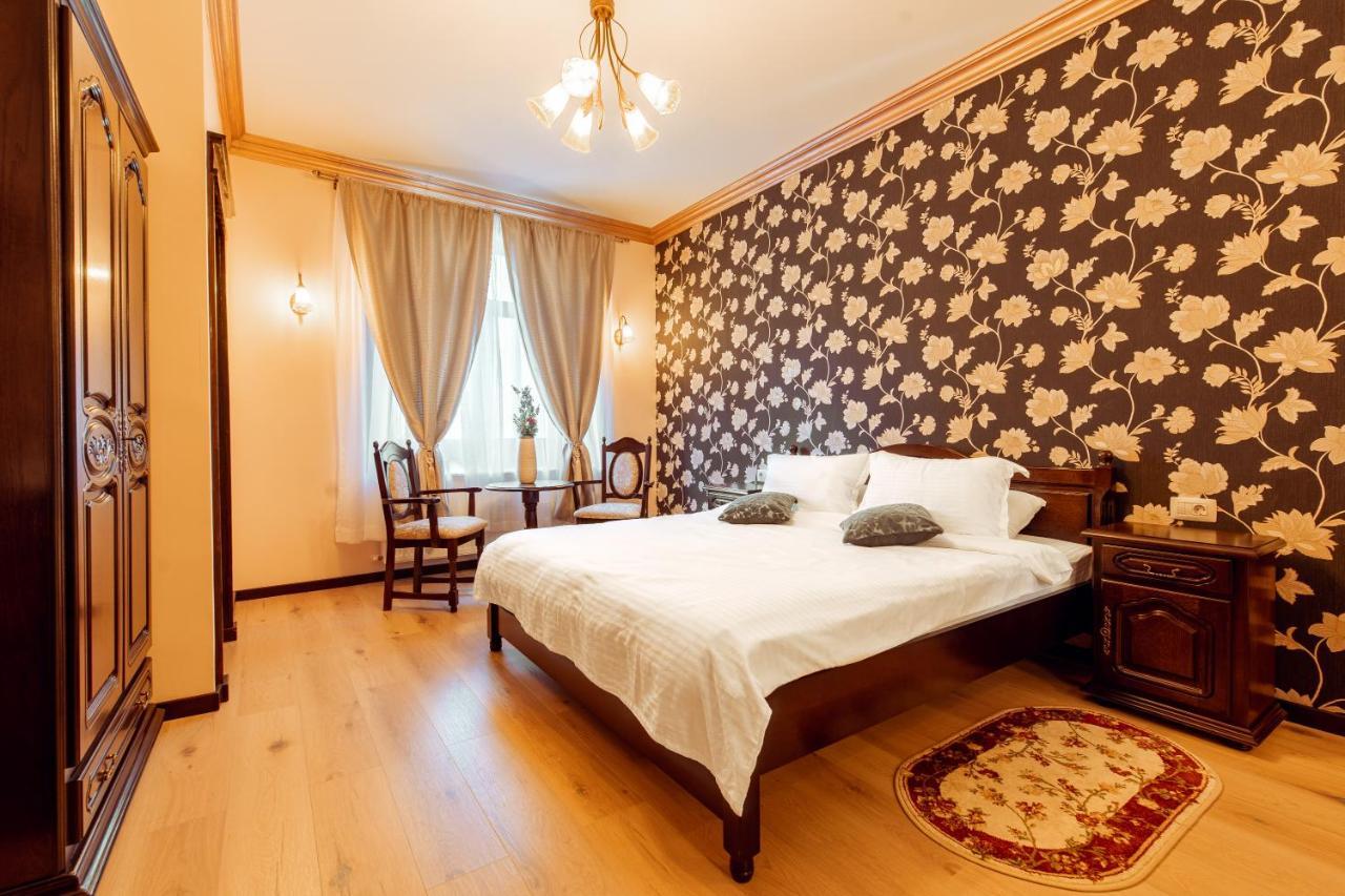 Vila Genia Campulung Moldovenesc Luaran gambar