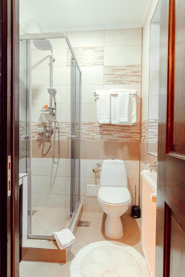 Vila Genia Campulung Moldovenesc Luaran gambar